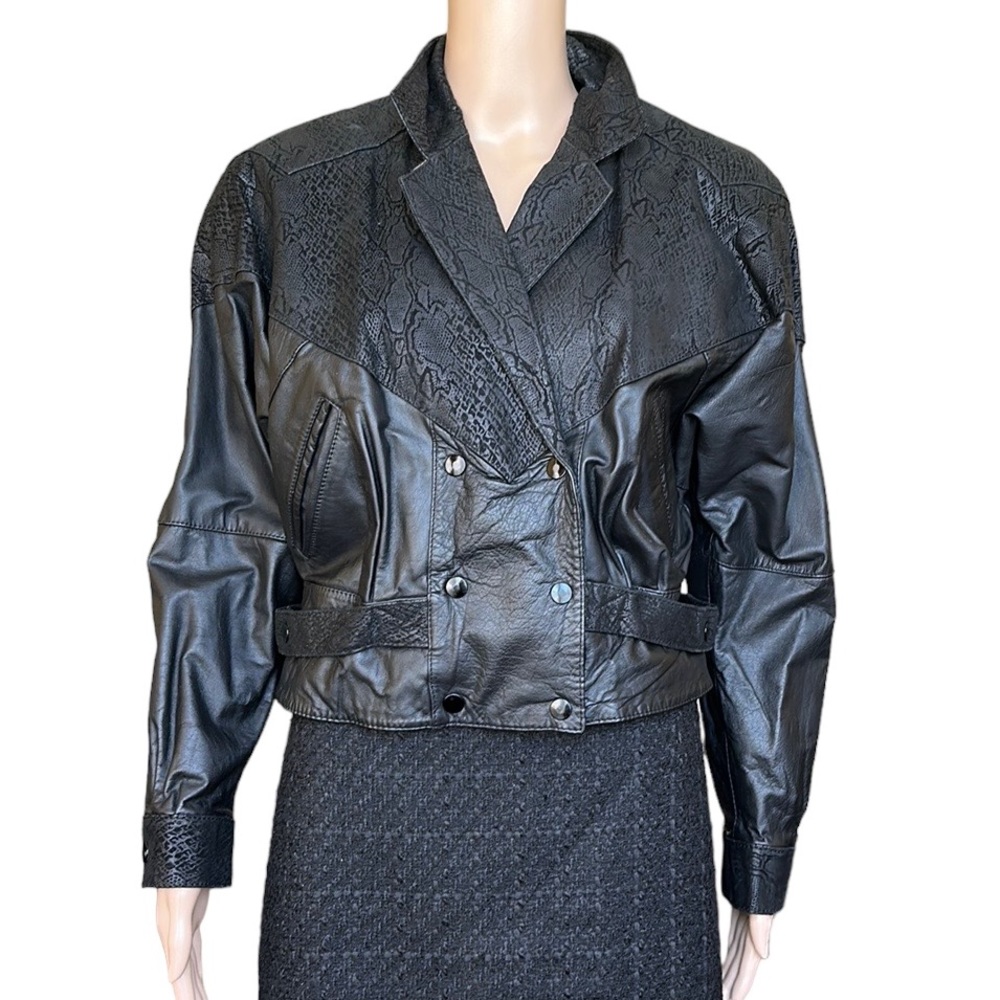 Vintage 80s G III Black Leather Cropped Moto Bomber Jacket size M